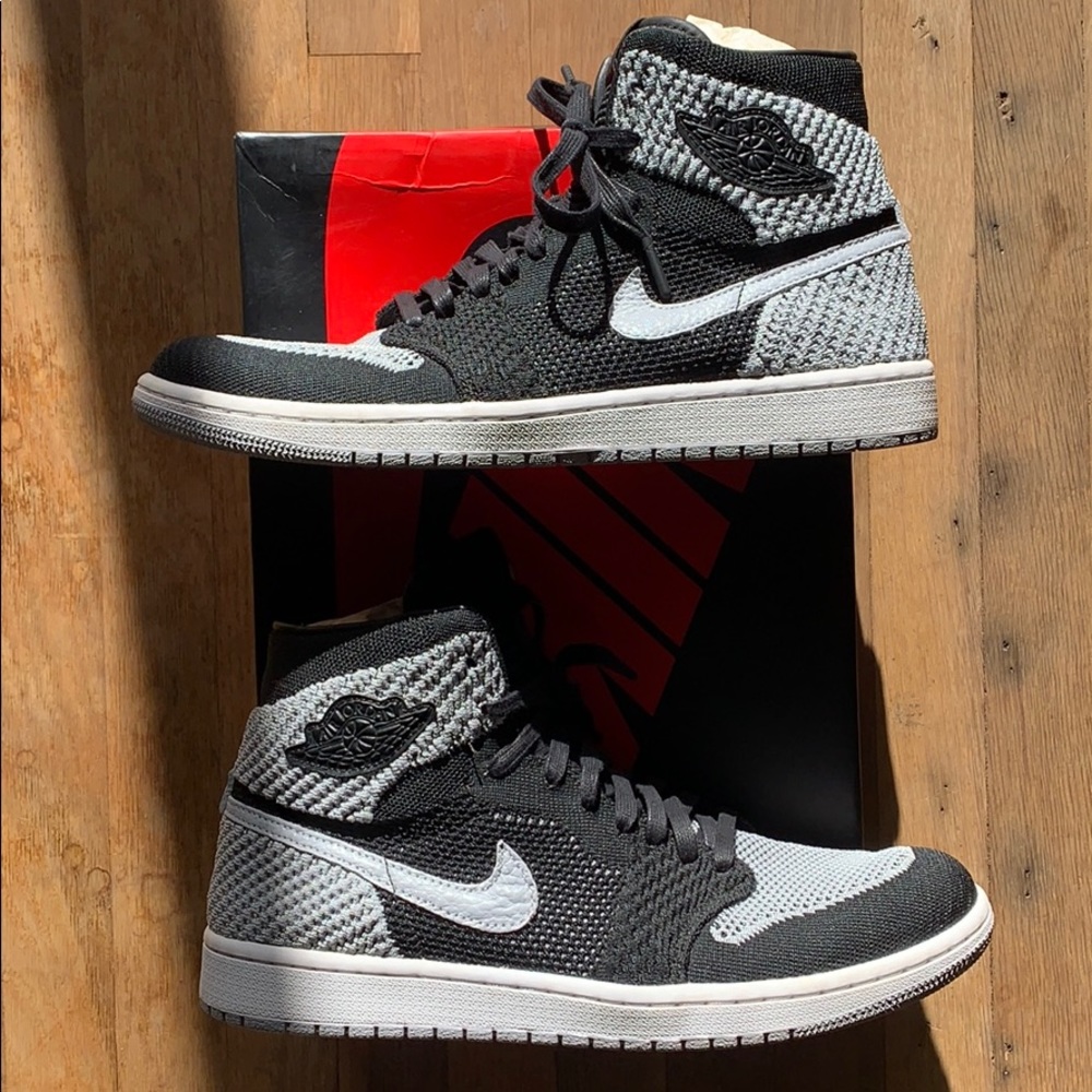 Air Jordan 1 Shadow FlyKnit